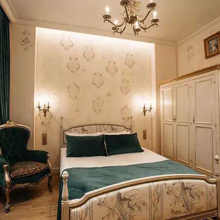 Moncastro бутік-готель Otel