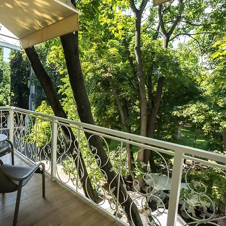 Moncastro бутік-готель