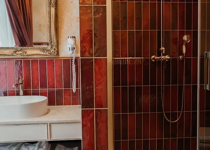 Moncastro бутік-готель *