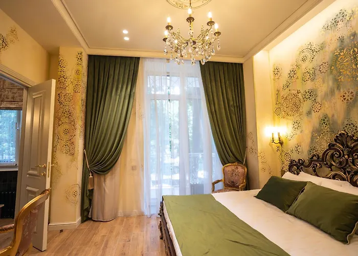 Hotel Moncastro бутік-готель