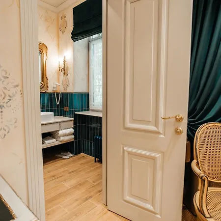 Hotel Moncastro бутік-готель