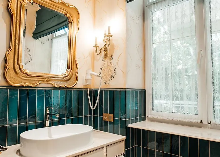 Moncastro бутік-готель *