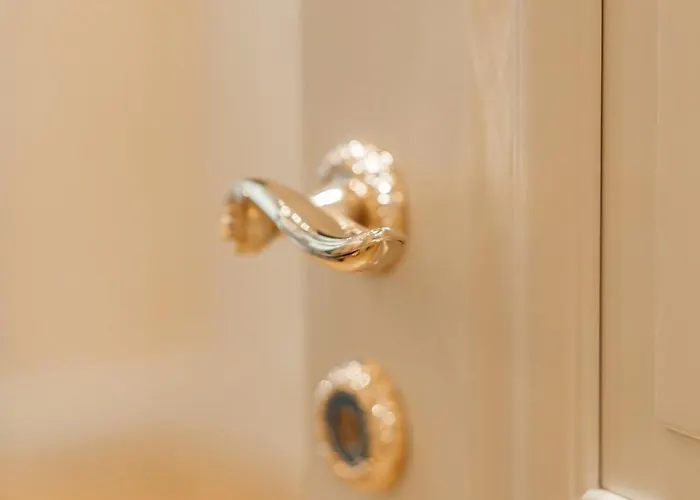 Moncastro бутік-готель Szálloda Odessza