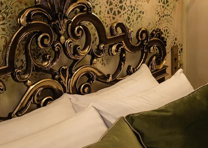 Moncastro бутік-готель Szálloda *